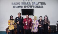 “Sudah Tak Sehat, Merugikan Negara Lagi,” Pesan Menohok Wali Kota Salatiga Soal Rokok Ilegal